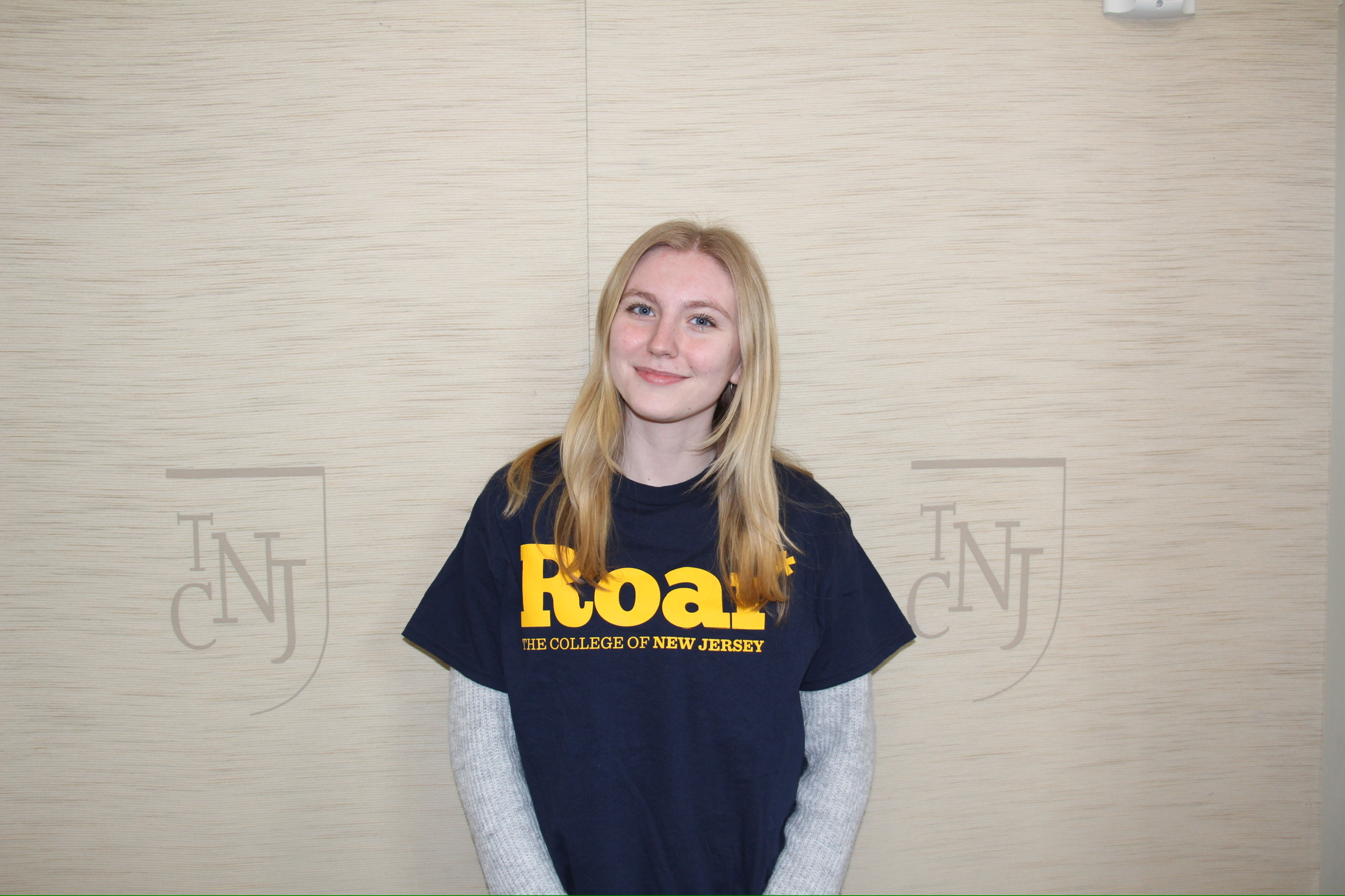 Bri Herner Roar